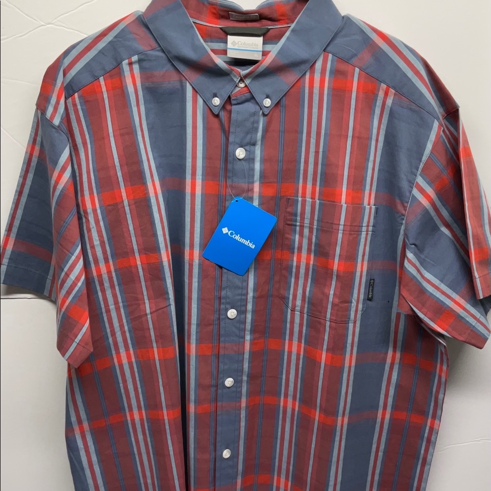 Columbia Men's Short Sleeve Button Down Shirt